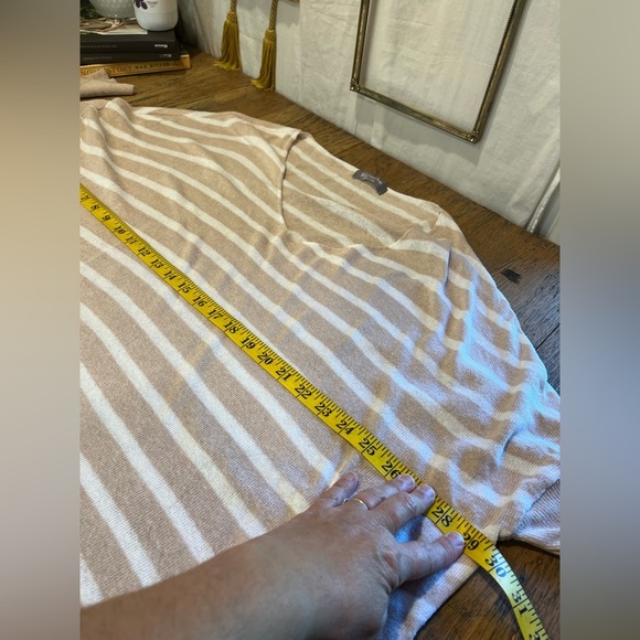 ❣️PISTACHE Oversized Striped Sweater Size L - Picture 7 of 8